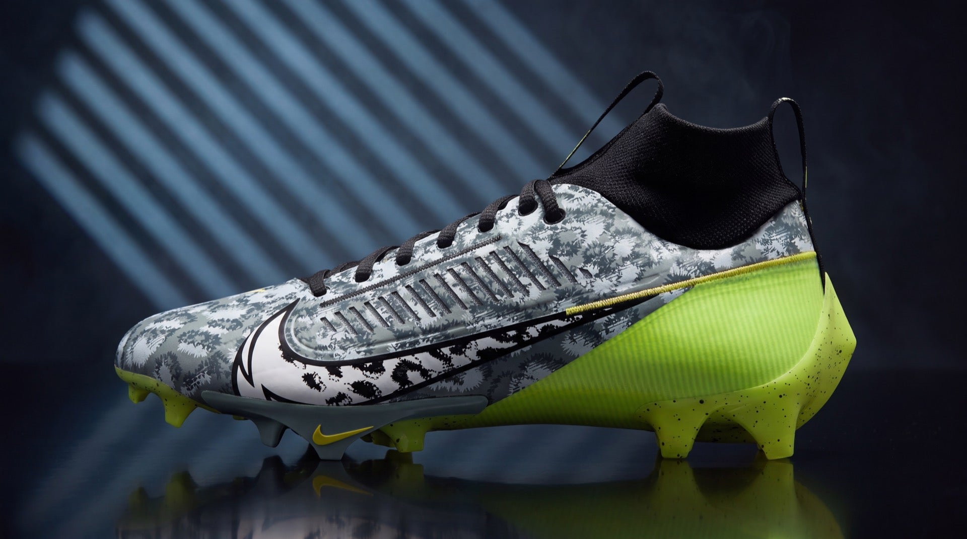 Nike Vapor Edge football cleat in cold blue striped studio light, cover for the football cleats buying guide
