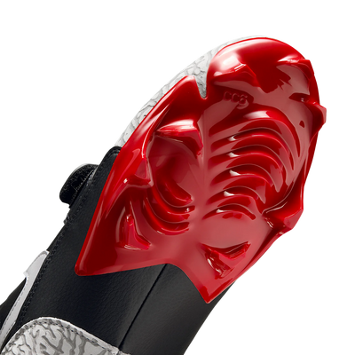 Jordan Legacy 312 Low TD closeup of the red toe traction plate