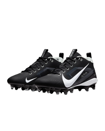 Nike Alpha Menace Varsity 4 svarta footballskor med vit swoosh och aggressiva greppdubbar.